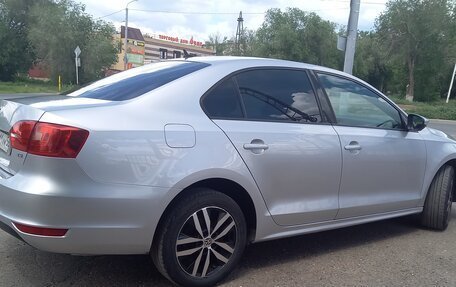 Volkswagen Jetta VI, 2013 год, 1 220 000 рублей, 5 фотография