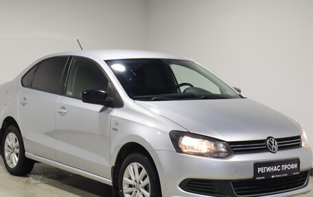 Volkswagen Polo VI (EU Market), 2013 год, 790 000 рублей, 2 фотография