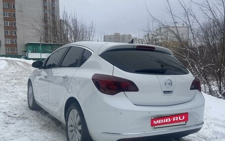 Opel Astra J, 2013 год, 1 000 000 рублей, 5 фотография