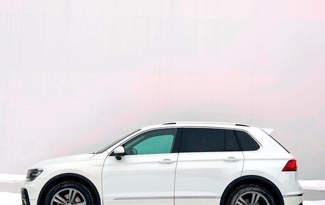 Volkswagen Tiguan II, 2020 год, 4 098 600 рублей, 10 фотография