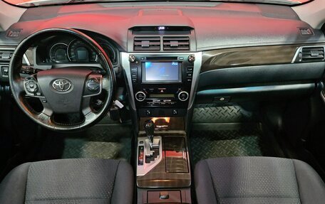 Toyota Camry, 2014 год, 1 549 000 рублей, 9 фотография