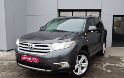 Toyota Highlander III, 2012 год, 1 855 000 рублей, 1 фотография