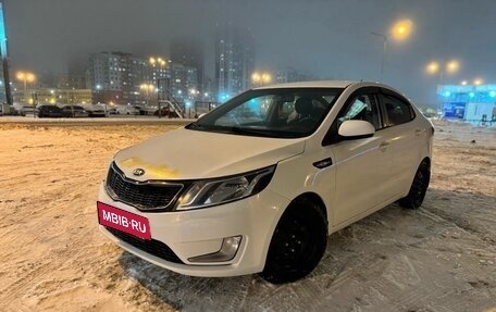 KIA Rio III рестайлинг, 2013 год, 849 000 рублей, 2 фотография