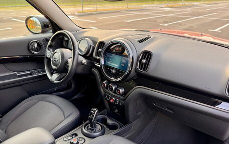 MINI Countryman II (F60), 2021 год, 2 870 000 рублей, 24 фотография