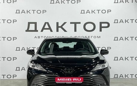 Toyota Camry, 2018 год, 2 700 000 рублей, 2 фотография