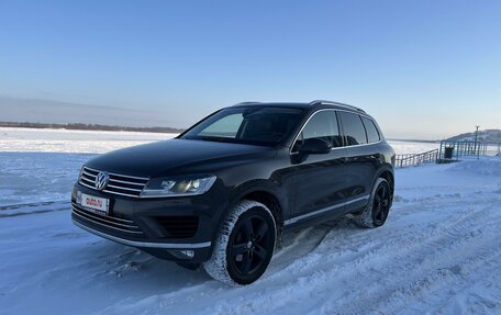 Volkswagen Touareg III, 2015 год, 3 590 000 рублей, 3 фотография