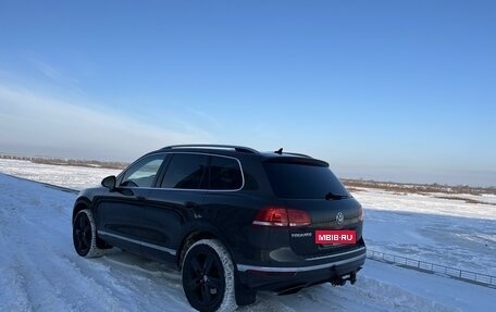 Volkswagen Touareg III, 2015 год, 3 590 000 рублей, 4 фотография