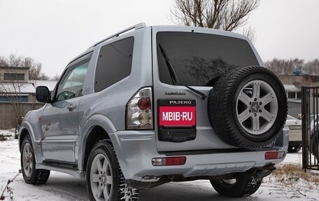 Mitsubishi Pajero III рестайлинг, 2005 год, 1 550 000 рублей, 4 фотография