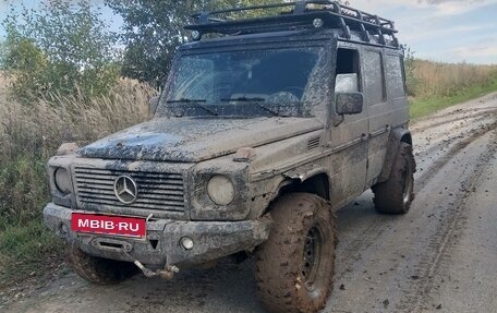 Mercedes-Benz G-Класс W463 рестайлинг _ii, 1990 год, 2 000 000 рублей, 2 фотография