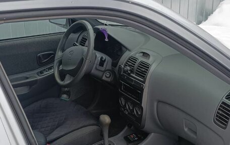 Hyundai Accent II, 2008 год, 300 000 рублей, 3 фотография