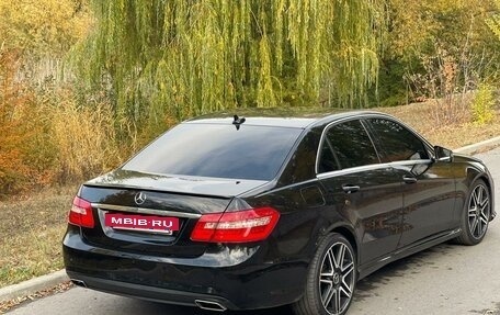 Mercedes-Benz E-Класс, 2011 год, 1 950 000 рублей, 9 фотография