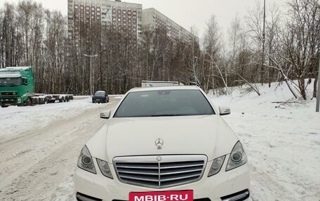 Mercedes-Benz E-Класс, 2012 год, 1 799 000 рублей, 2 фотография