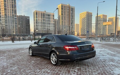 Mercedes-Benz E-Класс, 2011 год, 1 450 000 рублей, 4 фотография