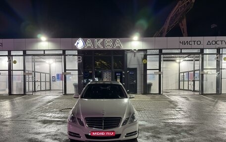 Mercedes-Benz E-Класс, 2011 год, 1 690 000 рублей, 1 фотография