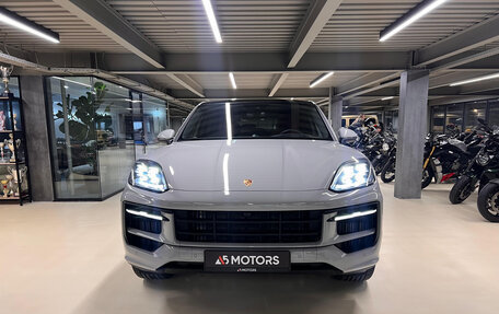 Porsche Cayenne III, 2024 год, 19 990 000 рублей, 2 фотография