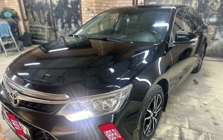 Toyota Camry, 2017 год, 2 990 000 рублей, 3 фотография