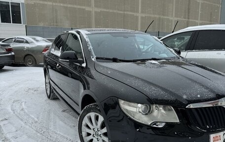 Skoda Superb III рестайлинг, 2012 год, 1 050 000 рублей, 2 фотография