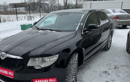 Skoda Superb III рестайлинг, 2012 год, 1 050 000 рублей, 4 фотография