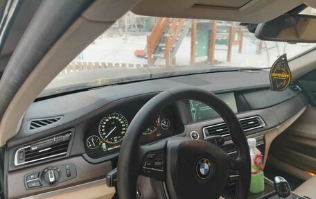 BMW 7 серия, 2011 год, 1 600 000 рублей, 7 фотография