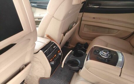 BMW 7 серия, 2011 год, 1 600 000 рублей, 12 фотография