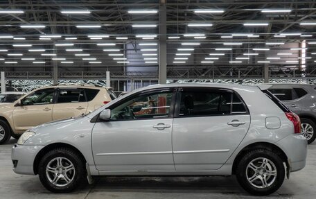 Toyota Corolla, 2004 год, 700 000 рублей, 11 фотография