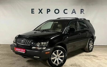 Lexus RX IV рестайлинг, 2000 год, 1 030 000 рублей, 1 фотография