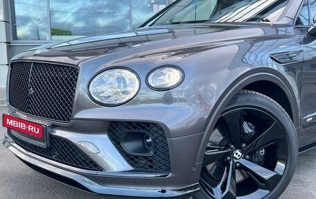 Bentley Bentayga I, 2022 год, 29 900 000 рублей, 2 фотография