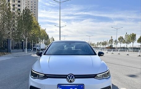 Volkswagen Golf VIII, 2021 год, 2 185 000 рублей, 2 фотография