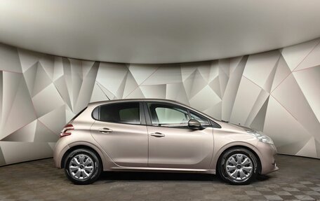 Peugeot 208 II, 2013 год, 639 000 рублей, 6 фотография