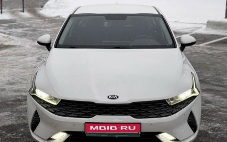 KIA K5, 2020 год, 2 350 000 рублей, 3 фотография