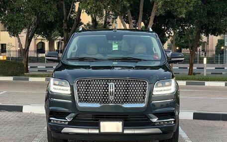 Lincoln Navigator, 2021 год, 10 300 000 рублей, 2 фотография