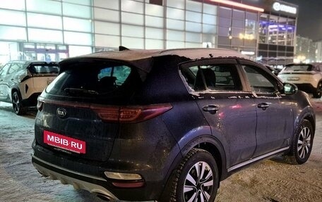 KIA Sportage IV рестайлинг, 2018 год, 2 590 000 рублей, 3 фотография