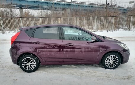 Hyundai Solaris II рестайлинг, 2012 год, 1 050 000 рублей, 2 фотография