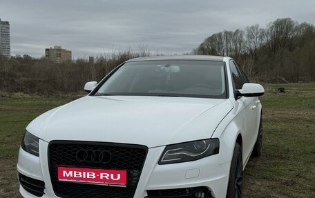 Audi A4, 2010 год, 1 400 000 рублей, 4 фотография