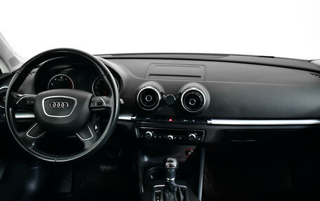 Audi A3, 2014 год, 14 фотография