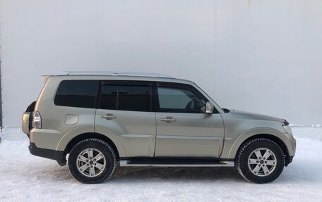 Mitsubishi Pajero IV, 2008 год, 1 560 000 рублей, 4 фотография