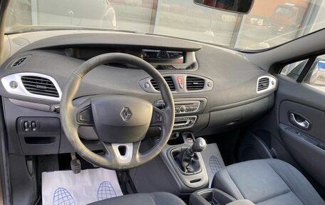 Renault Scenic III, 2010 год, 599 000 рублей, 7 фотография