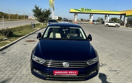 Volkswagen Passat B8 рестайлинг, 2017 год, 2 500 000 рублей, 5 фотография