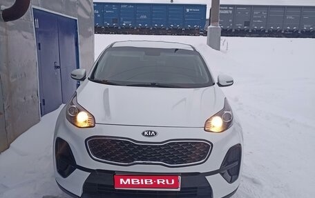 KIA Sportage IV рестайлинг, 2018 год, 2 260 000 рублей, 1 фотография