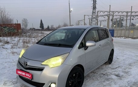 Toyota Ractis II, 2011 год, 990 000 рублей, 4 фотография