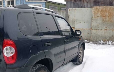 Chevrolet Niva I рестайлинг, 2010 год, 470 000 рублей, 6 фотография