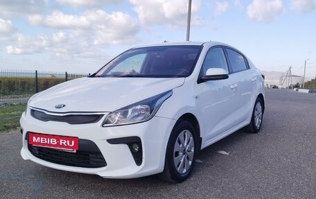 KIA Rio IV, 2018 год, 980 000 рублей, 6 фотография