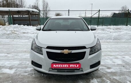 Chevrolet Cruze II, 2012 год, 695 000 рублей, 3 фотография