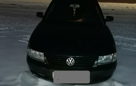 Volkswagen Passat B5+ рестайлинг, 2000 год, 250 000 рублей, 1 фотография