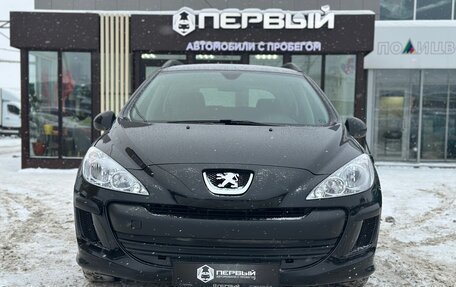 Peugeot 308 II, 2010 год, 697 000 рублей, 2 фотография