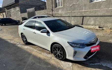 Toyota Camry, 2016 год, 2 100 000 рублей, 3 фотография