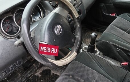 Nissan Tiida, 2008 год, 700 000 рублей, 2 фотография