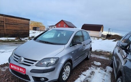 Volkswagen Golf Plus I, 2007 год, 650 000 рублей, 2 фотография