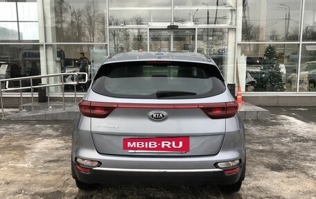 KIA Sportage IV рестайлинг, 2019 год, 2 277 000 рублей, 6 фотография