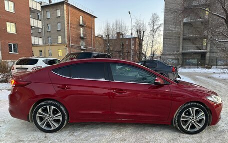 Hyundai Elantra VI рестайлинг, 2017 год, 1 800 000 рублей, 2 фотография